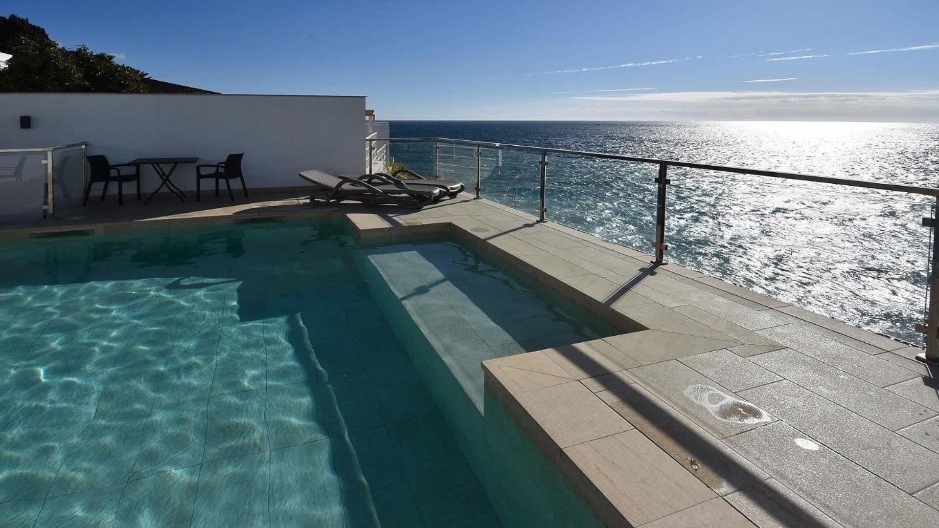 Mit Privatpool Fuer 6 Personen Ca 246 Qm In Nerja, Andalusien Costa Del Sol